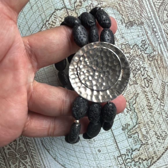 Hammered Sterling silver Lava rock Bracelet - Picture 1 of 11